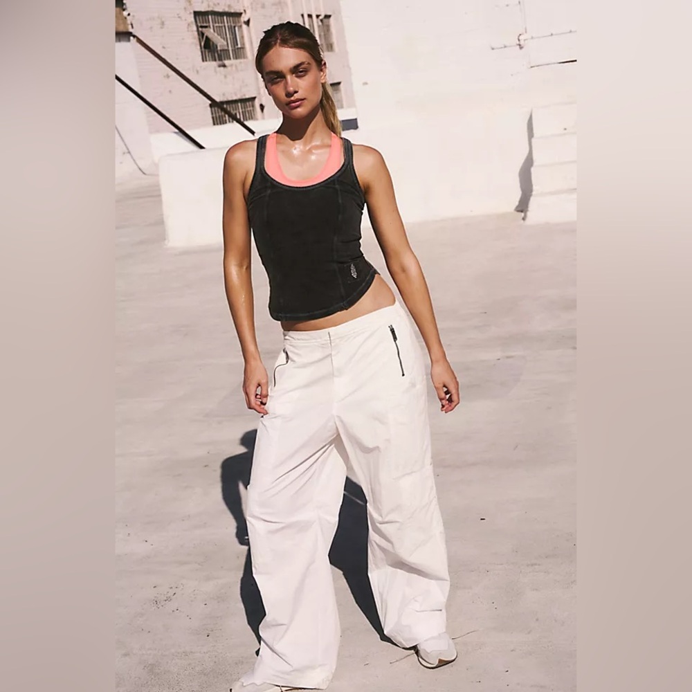 FP Movement Watch Out Y2K Pants Size Small White Baggy Barrel